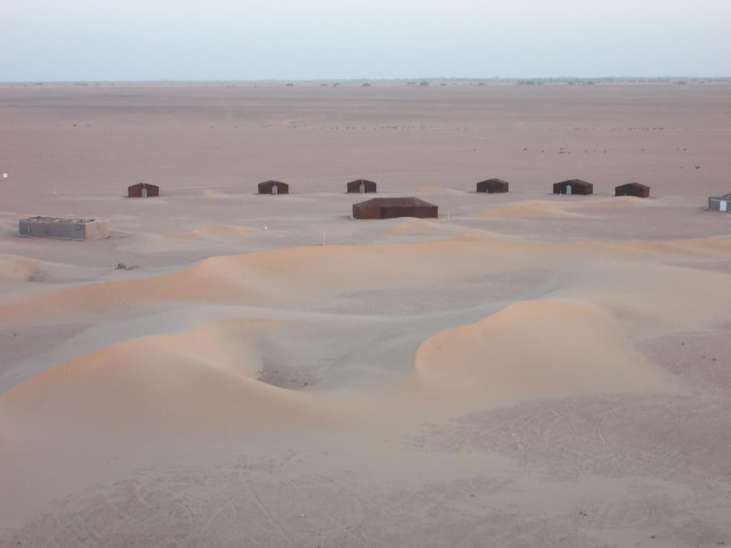 Hotel Bivouac Draa Zakura Zewnętrze zdjęcie